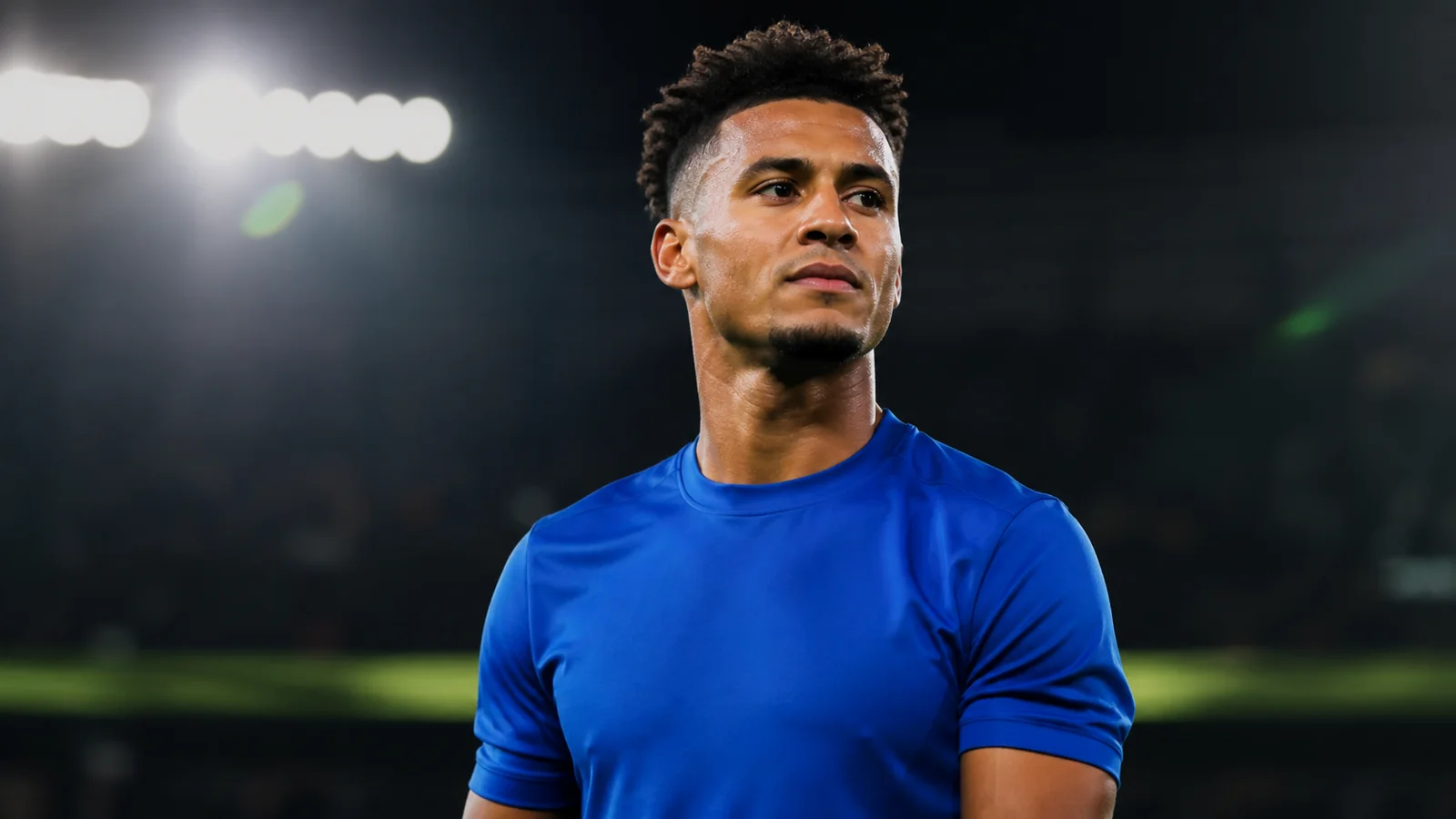 Illustrazione realizzata con IA per la notizia di mercato su Ollie Watkins e Al-Hilal SFC