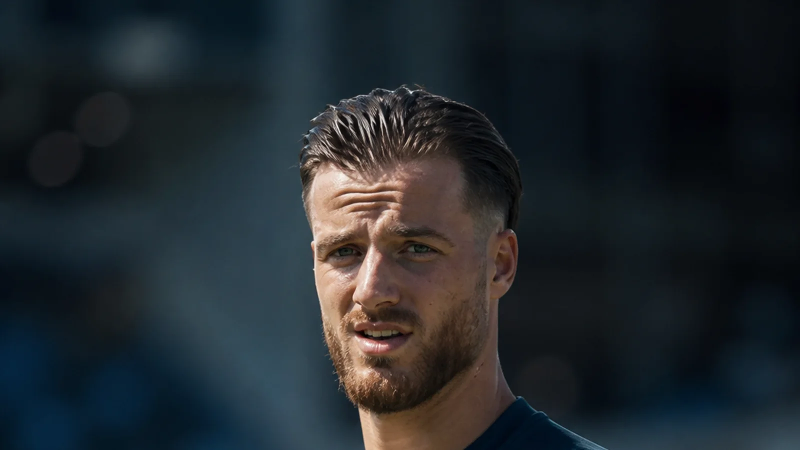 Illustrazione realizzata con IA per la notizia di mercato su Diant Ramaj e FC Kopenhagen