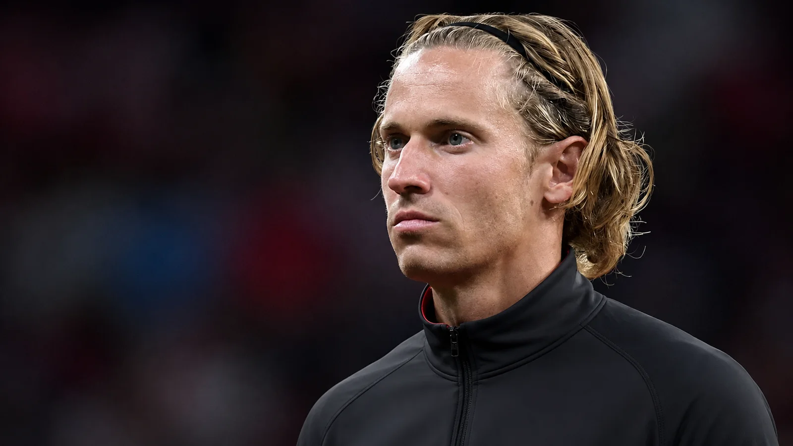 KI-Illustration zur Meldung über Marcos Llorente und Internationale Karriere